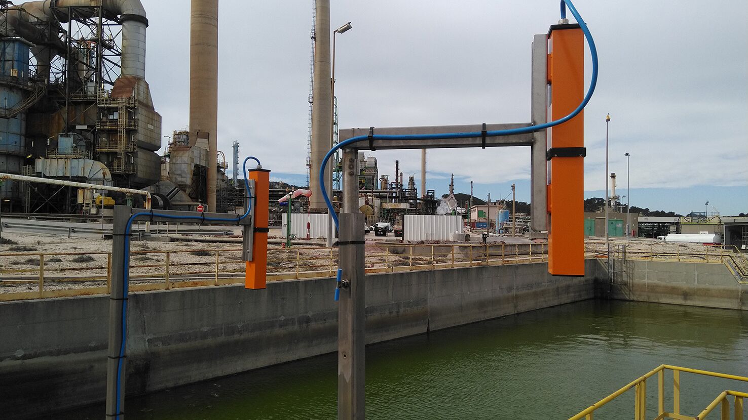 Détecteurs d'hydrocarbures en surface ROW